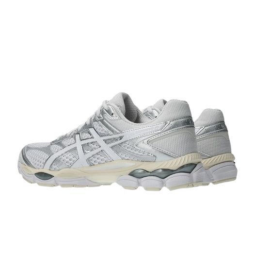 ASICS Baskets Gel Cumulus - Femme