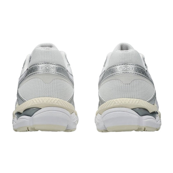 ASICS Baskets Gel Cumulus - Femme
