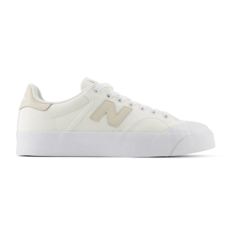 NEW BALANCE Baskets BB100 - Femme