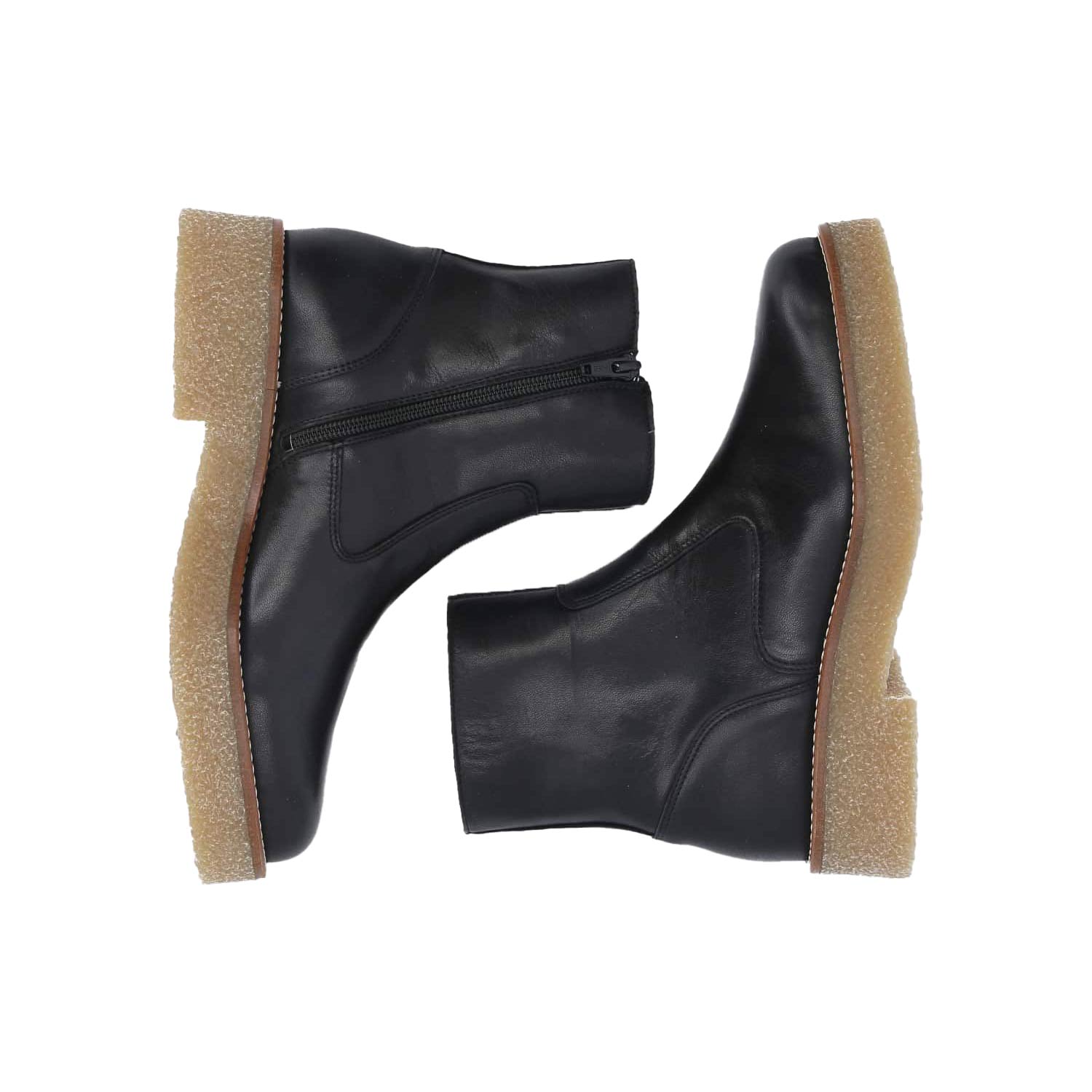 SCHMOOVE Boots Dora Noir